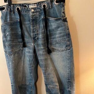 We The Free Moxie Barrel Jeans--Size 30